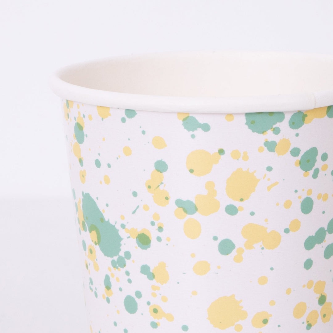 Speckled Cups-Detail